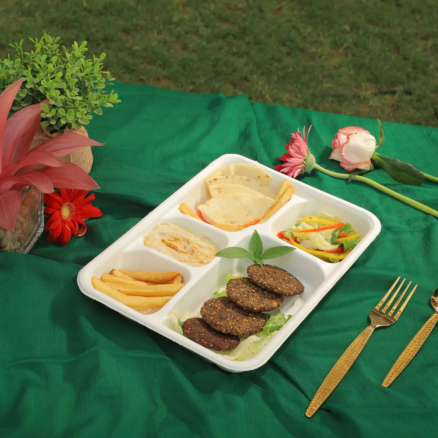 The 5 Compartment Regular Meal Tray - Image 2